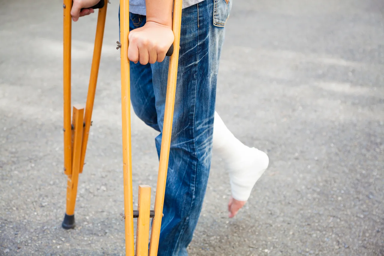 Crutches